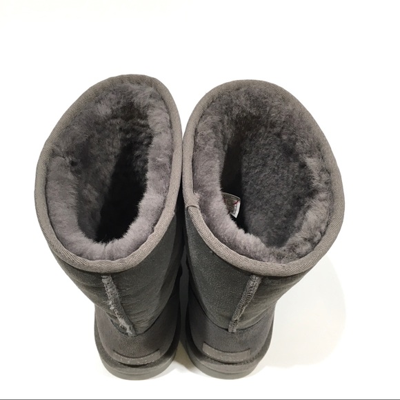 UGG Classic Short II Boots -Grey Twinface Sheepskin -Women’s US 11 -NEW - Picture 7 of 9